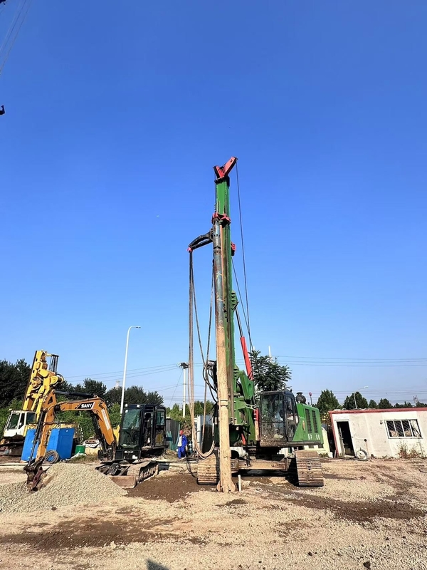 BVEM Hidrolik Vibroflot 105 KW Dönüş Hızı 2600 R/min Yüksek Penetrasyon Kapasitesi Ağır Görevli
