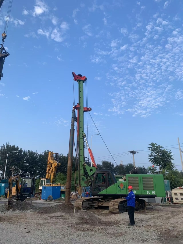 Titreşim Frekansı 20-50 Hz Titreşim Genişliği 0.5-2.5 mm 0-50°C ortamında inşaat için Vibroflot ekipmanları