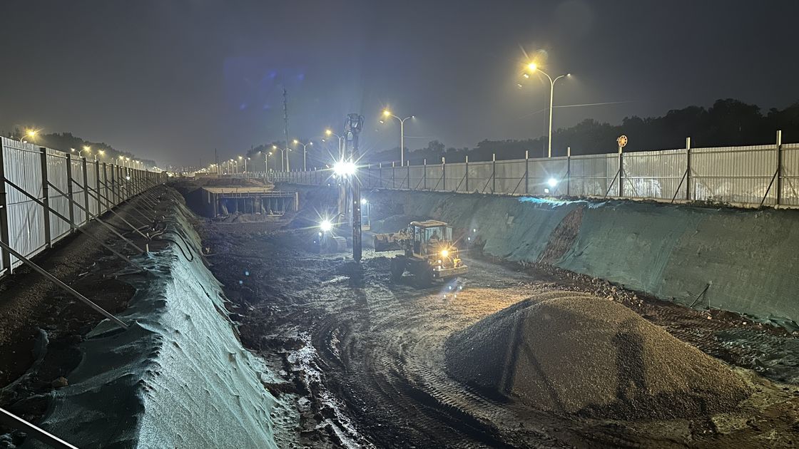 BJVH-350-105 Linde 135 hidrolik pompa Vibroflotasyon Cihaz kazık makinesi donanımlı paylaşılan hidrolik güç sistemi